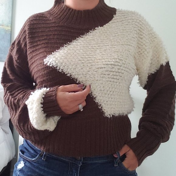 3/$30 NWT Dreamers color block fuzzy knit sweater - Picture 1 of 11